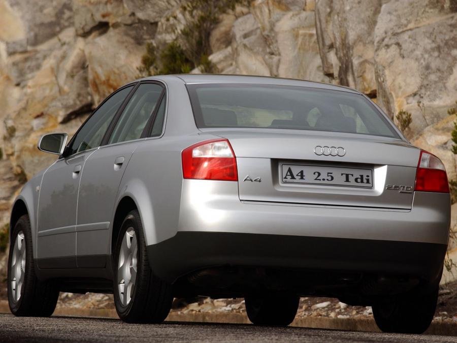  Audi A4 2.5 TDI Quattro Sedan (B6,8E) 2000 года  (ZA) (фото 3 из 4)